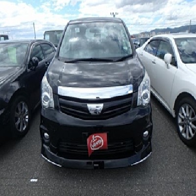 Toyota Noah SI 2010 2000Cc Image
